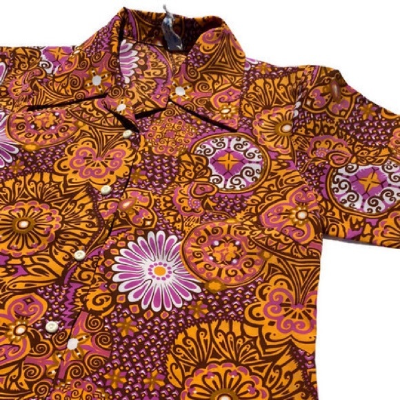 SOLD ON DEPOP - Picture 2 of 4